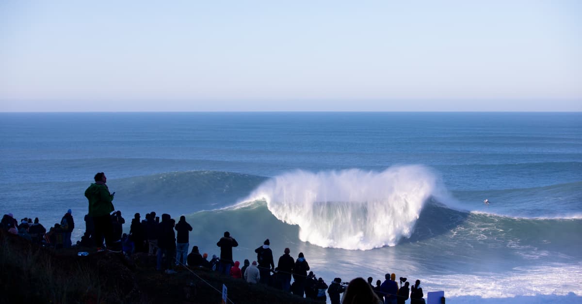 The first big swell of the season! Europe - Portugal 