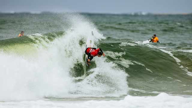 Levi Slawson surfs in North Narrabeen, Sydney