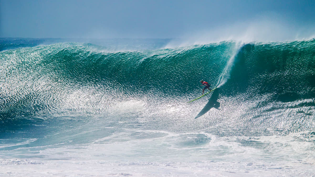 Waves Pending, The Eddie Aikau Invitational Will Be a Go This Big-Wave  Season - Surfer