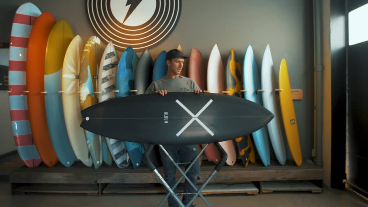 Design Forum: Album Surfboard's Insanity Model - Surfer