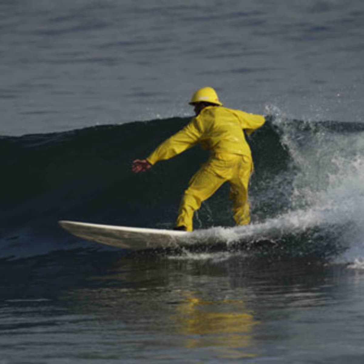 Surfing Zuma Beach in Malibu Beach Surf Report & Forecast