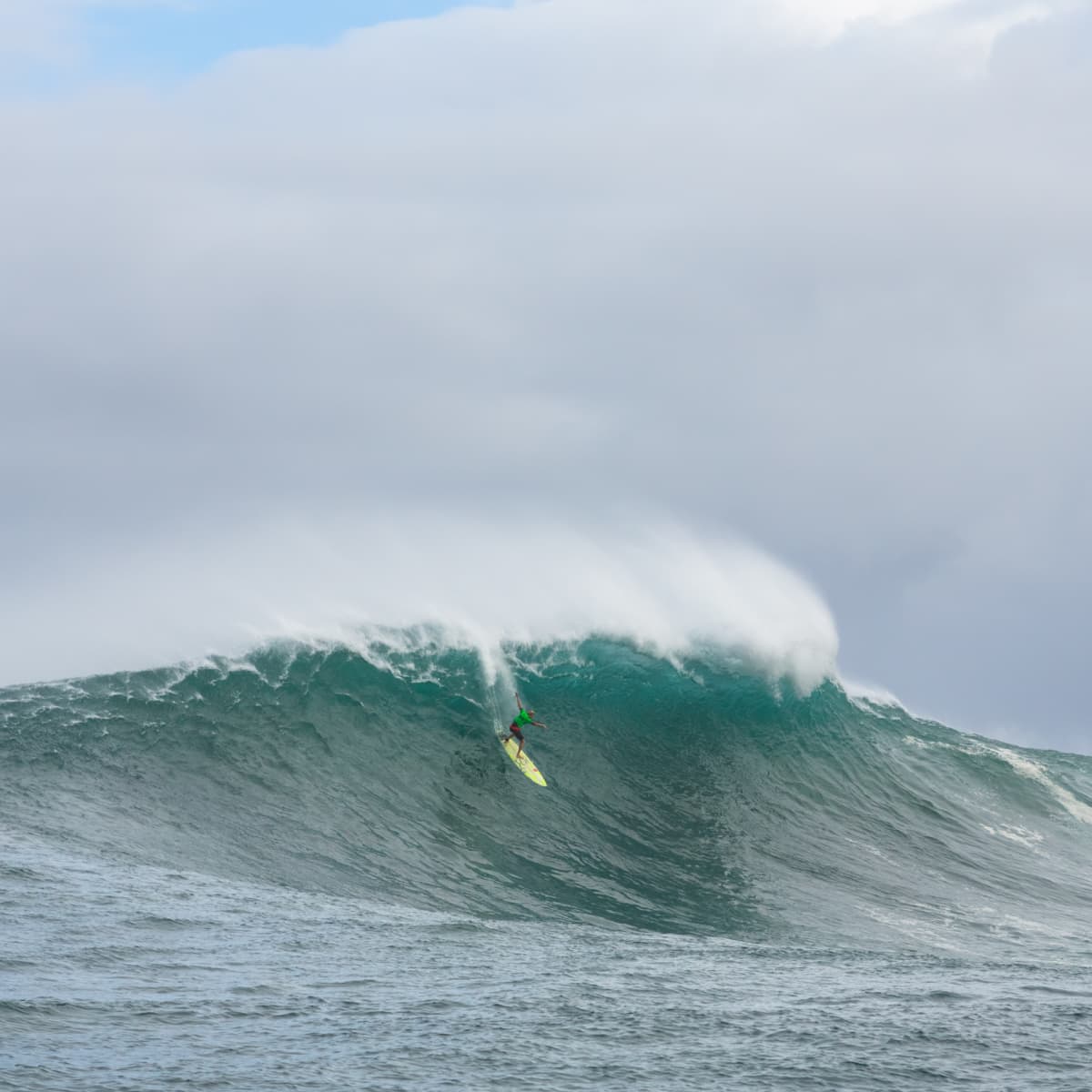 Surfers Work for Gender Equality in the World's Most Famous Waves - The New  York Times