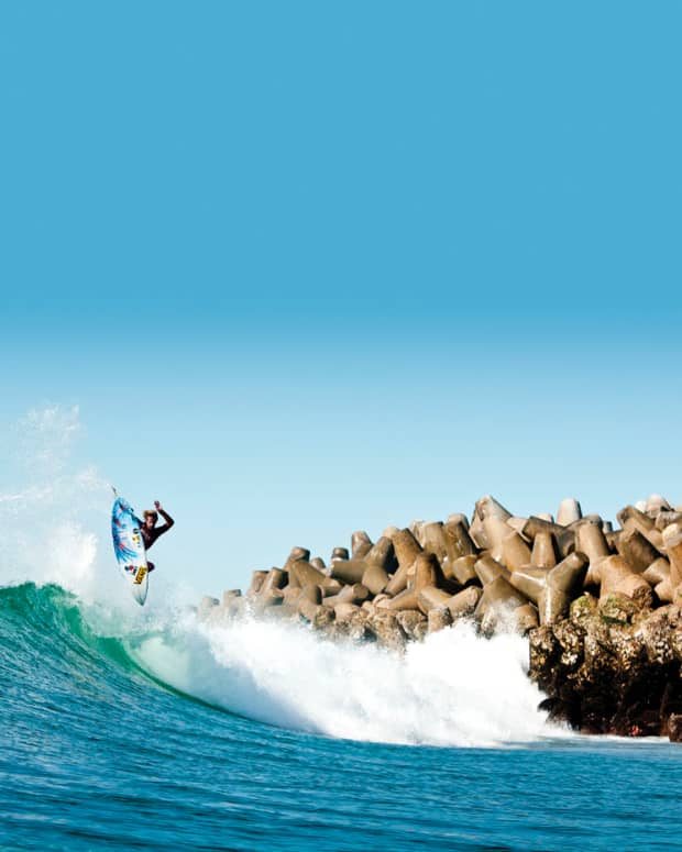 Surf Shacks 080 – Aamion + Daize Goodwin – Indoek