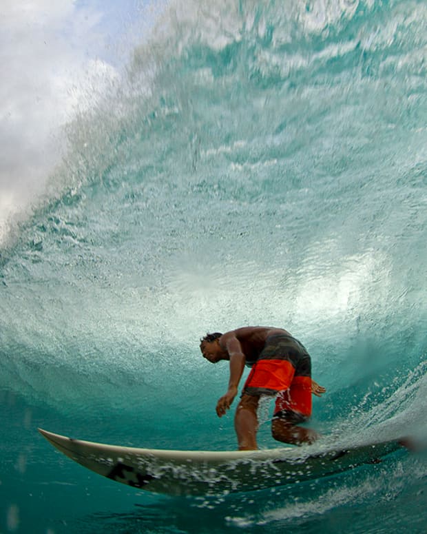 Hawaiian surfer to watch: Seth Moniz - Hawaii Magazine