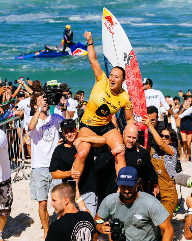 Gabriel Medina & Carissa Moore: The 2021 World Champions - Surfers Hype