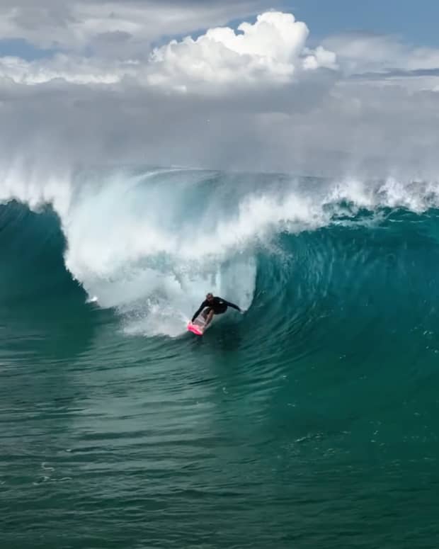 Surfing the First WNW Swell of Fall