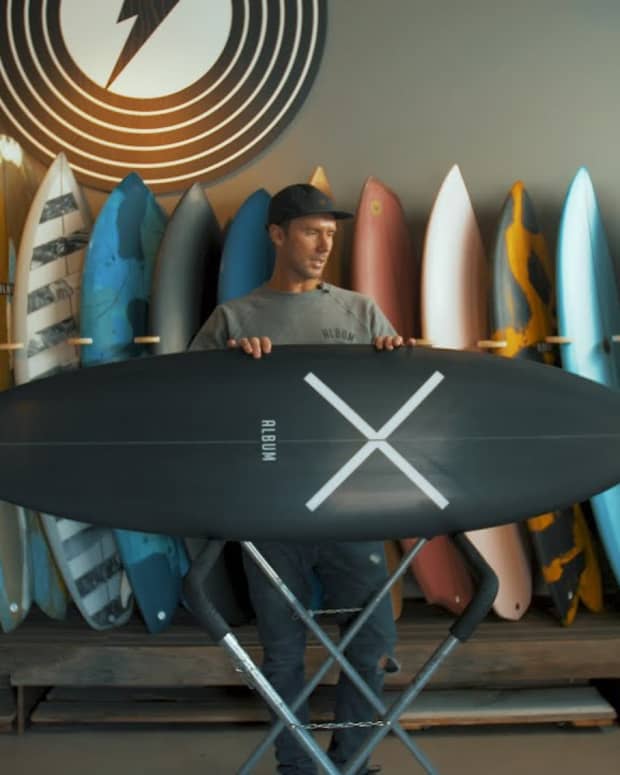 Design Forum: Rusty's Blackbird Step-up Model - Surfer