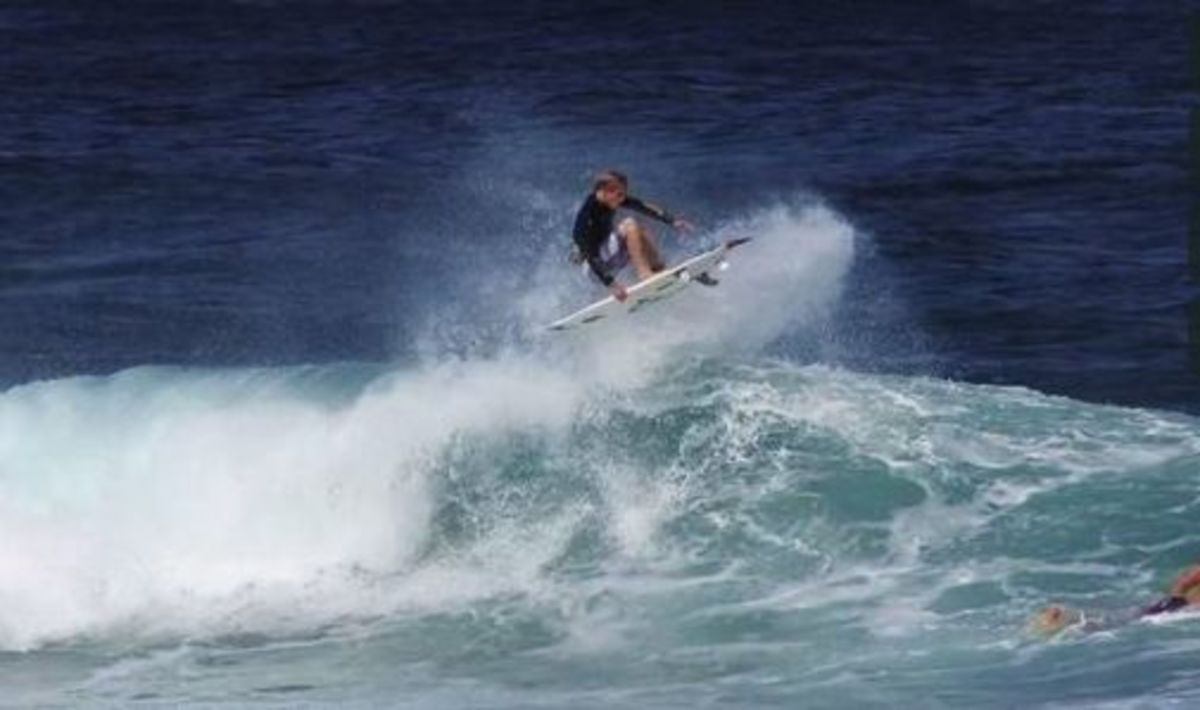 Chippa Wilson's Frontside Big Spin - Surfer