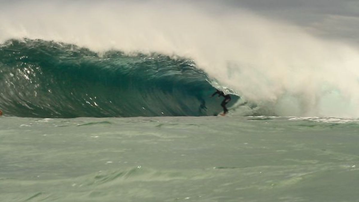 Mason Ho + Kolohe Andino + Hos // Australia // 7:59 - Surfer