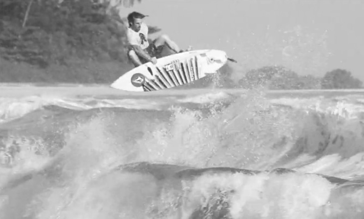 The Black & White Edits - Surfer