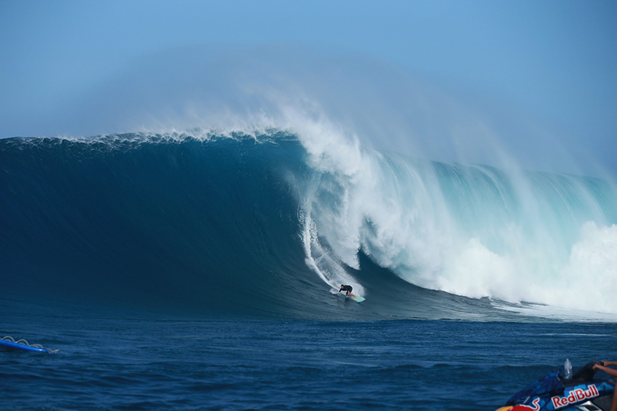 A Talk With Ian Walsh On His New Movie - Surfer