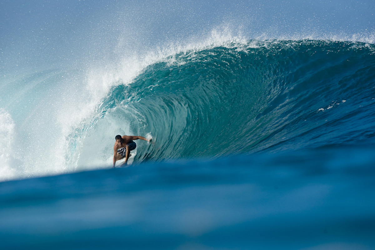 Puke and Rally: John Florence Wins Da Hui Backdoor Shootout - Surfer