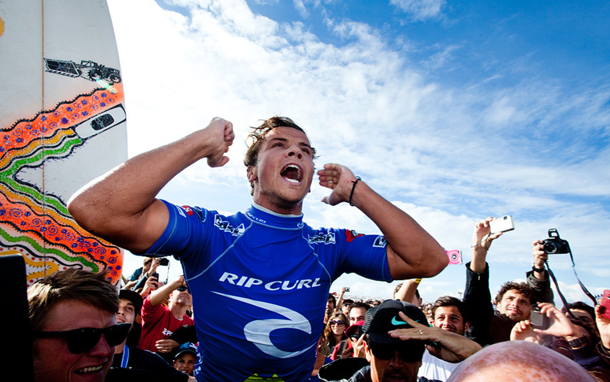 Julian Wilson Wins in Portugal - Surfer