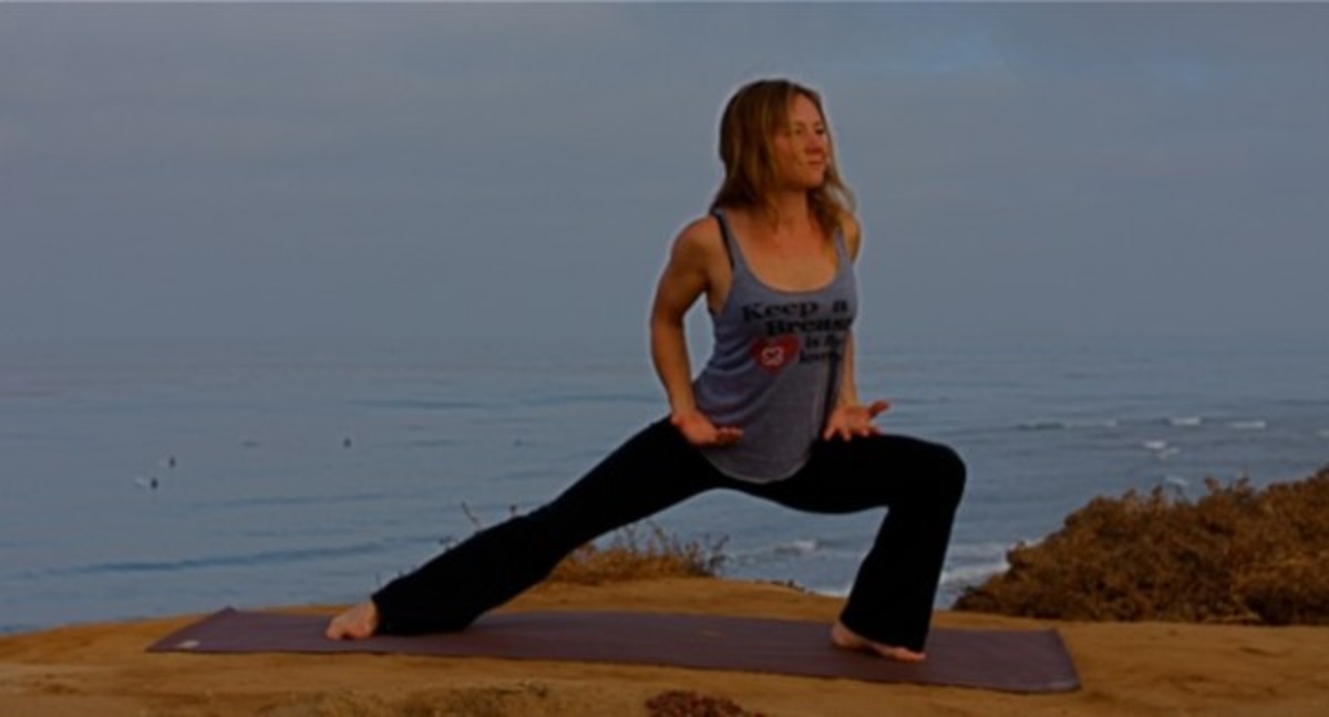 Rochelle Ballard Kicks Off Yoga and Health Series for Surfers on