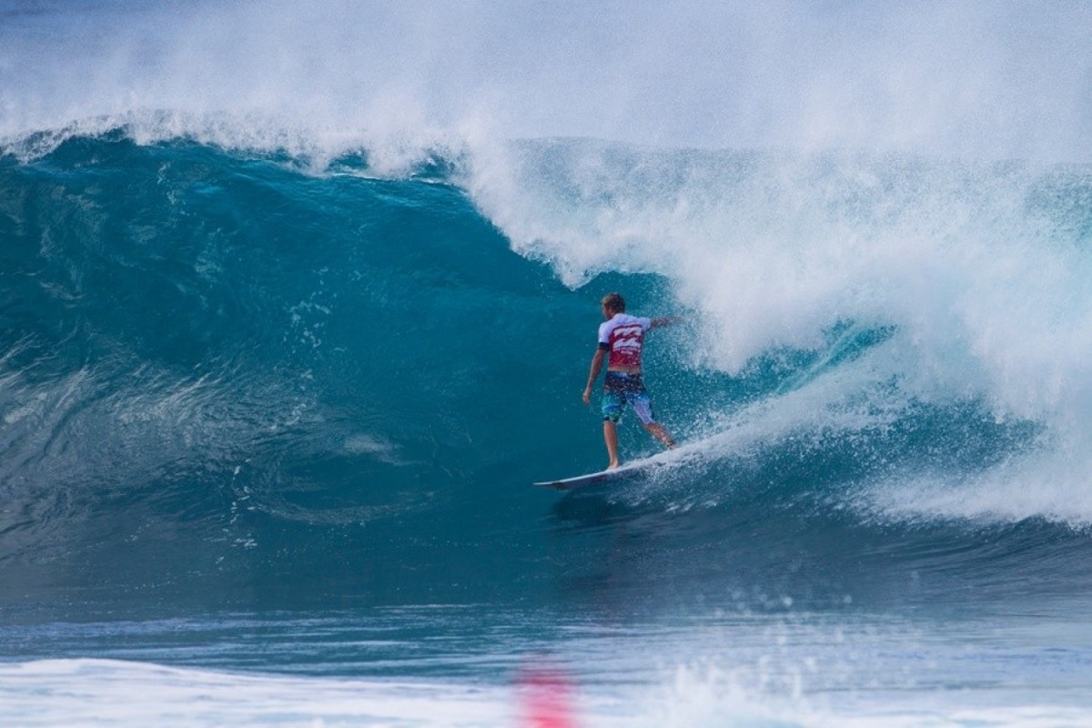 Serenity Now: Day One of the Pipe Masters | SURFER Magazine - Surfer