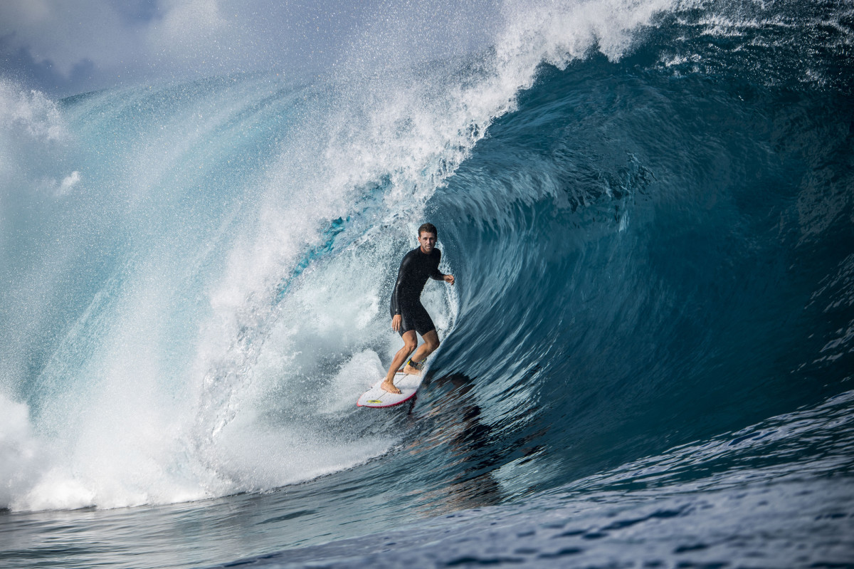 Photos: Teahupo'o Flexes Ahead Of Summer Olympic Spotlight and Tahiti ...