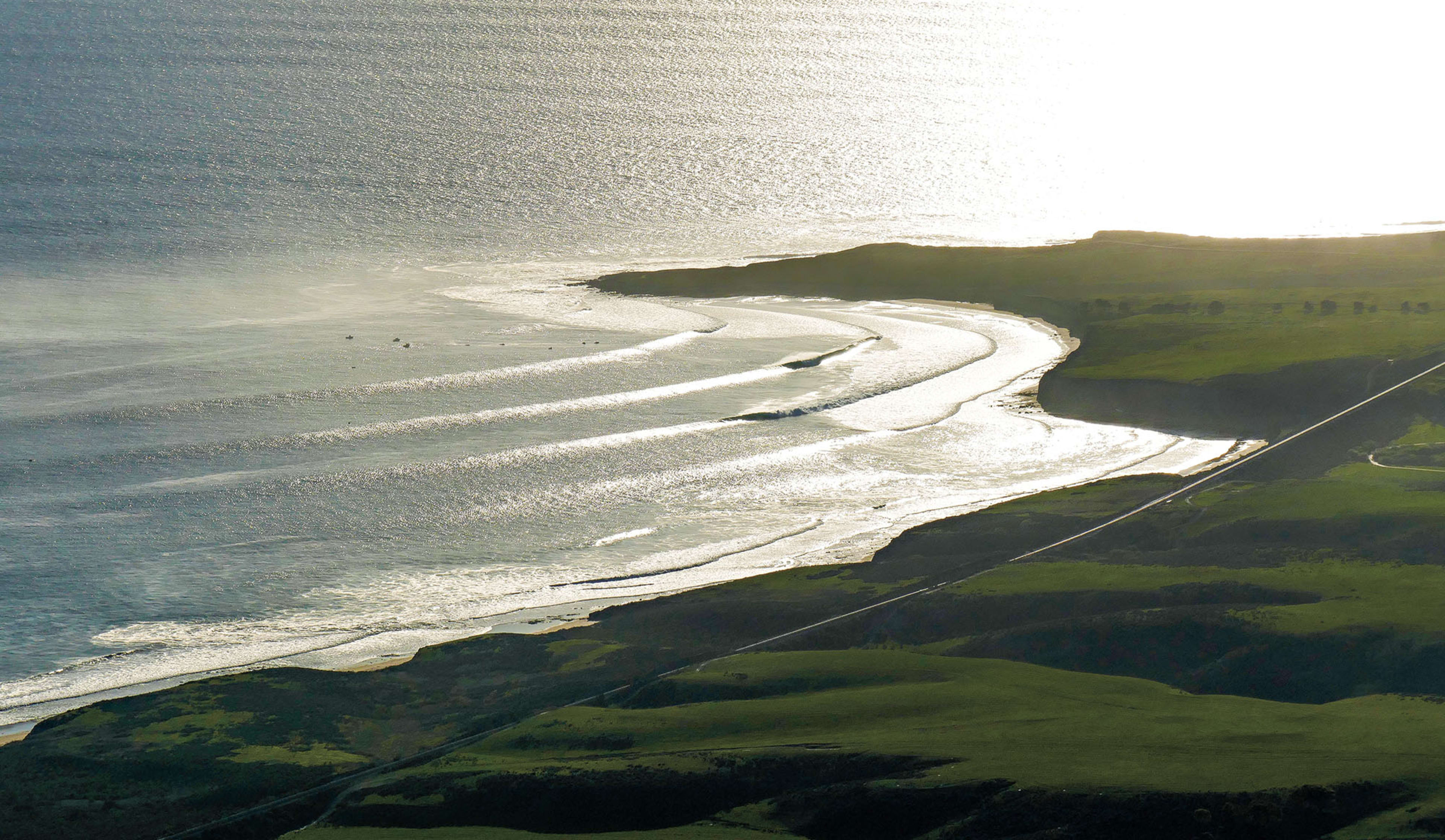 Hollister coastal view shop