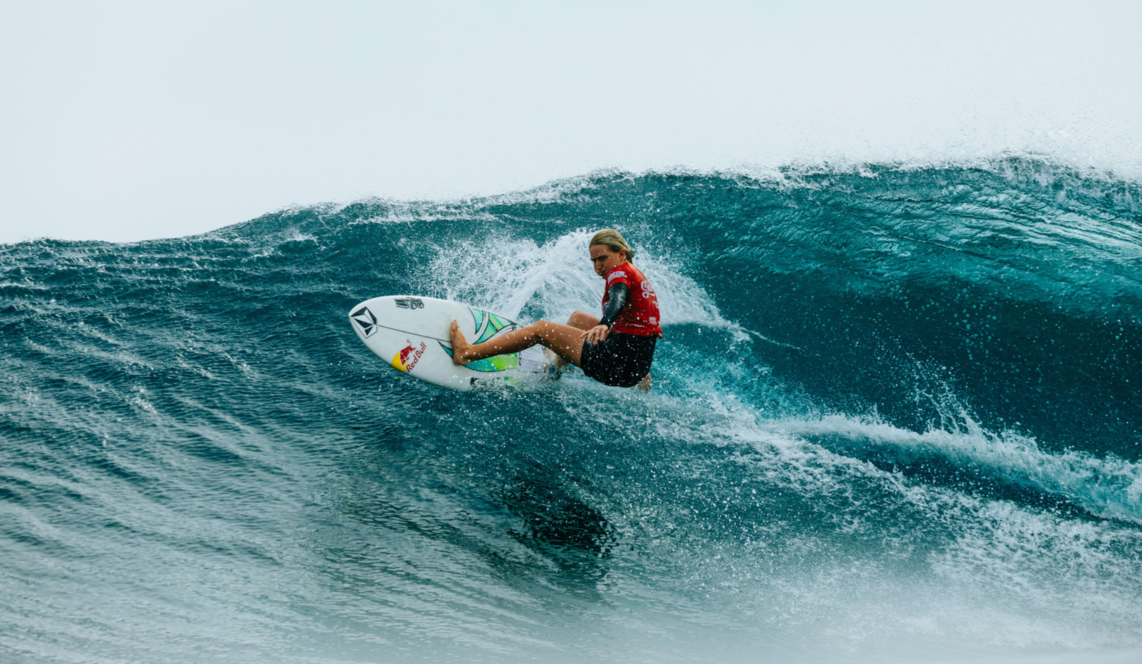 Sierra Kerr Leads Charge at WSL s Siargao Surfing Cup