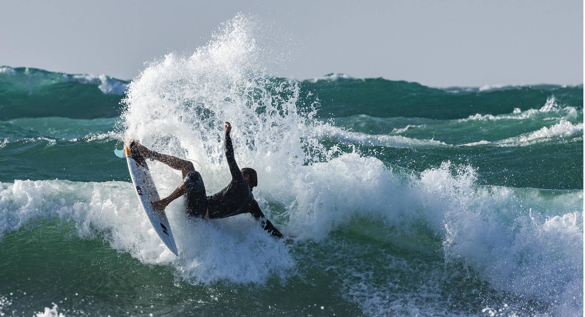 Gallery: Surf In Israel Coincides With Gaza Ceasefire